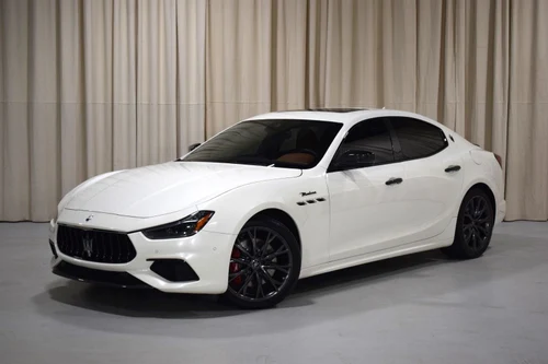 
           
        2022 Maserati Ghibli Modena Q4