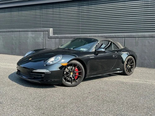 2015 Porsche 911 Carrera 4S