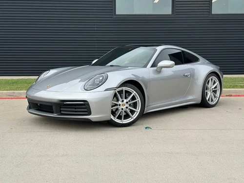 
           
        2024 Porsche 911 Carrera