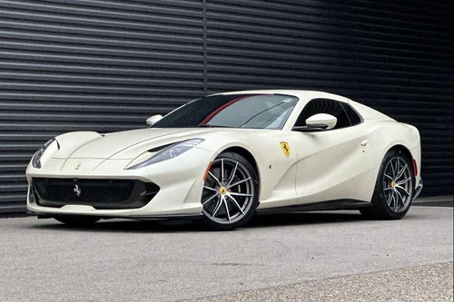 
           
        2023 Ferrari 812 GTS Base