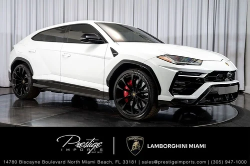 
           
        2022 Lamborghini Urus