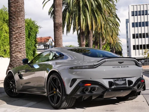 
           New 
        2026 Aston Martin Vantage S