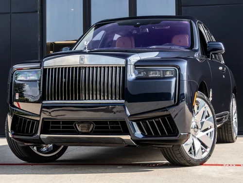 
           New 
        2027 Rolls-Royce Cullinan Base