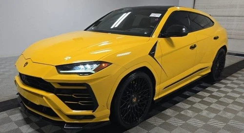 
           
        2021 Lamborghini Urus Full Maxton Body