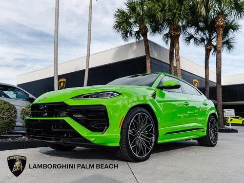 
           
        2025 Lamborghini Urus