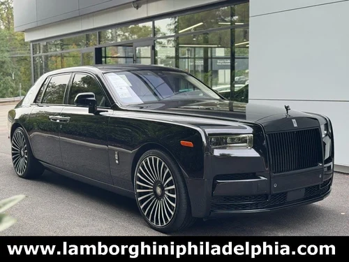2023 Rolls-Royce Phantom Base