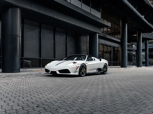 
           
        2009 Ferrari F430