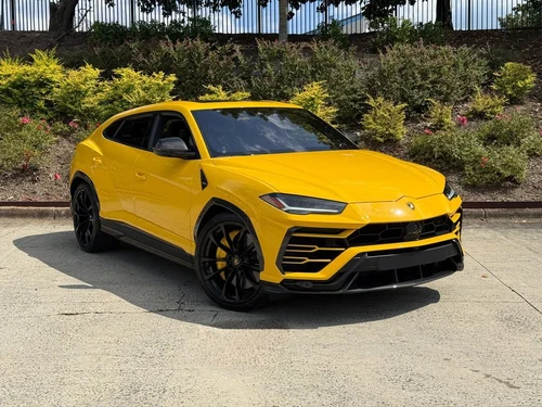 
           
        2021 Lamborghini Urus Graphite Capsule