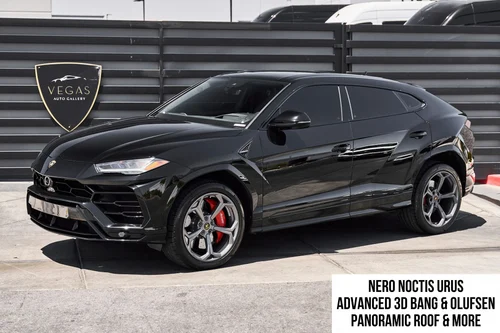 
           
        2022 Lamborghini Urus