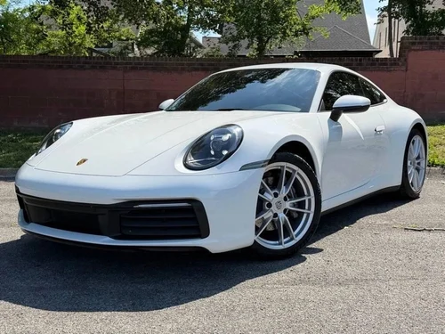 
           
        2021 Porsche 911