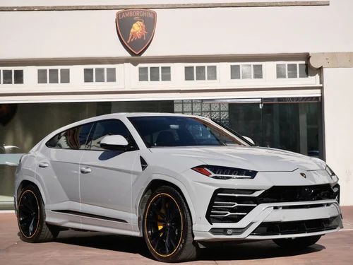 
           
        2022 Lamborghini Urus