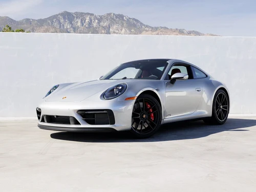 
           
        2024 Porsche 911 Carrera GTS