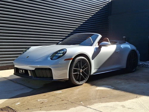 
           
        2026 Porsche 911 Carrera GTS