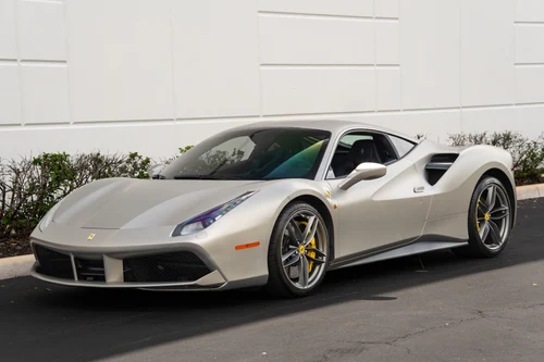 
           
        2016 Ferrari 488 GTB