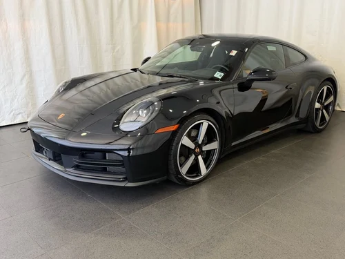
           
        2025 Porsche 911 Carrera