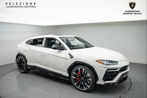 
           
        2022 Lamborghini Urus Base