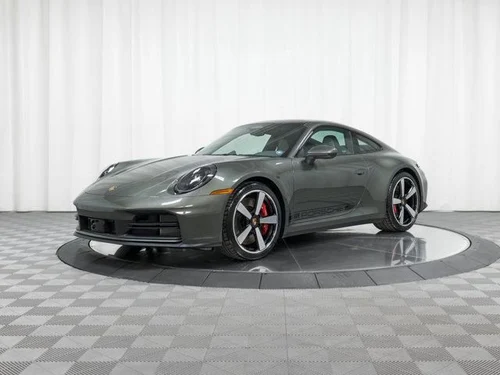 
           
        2026 Porsche 911 Carrera 4S