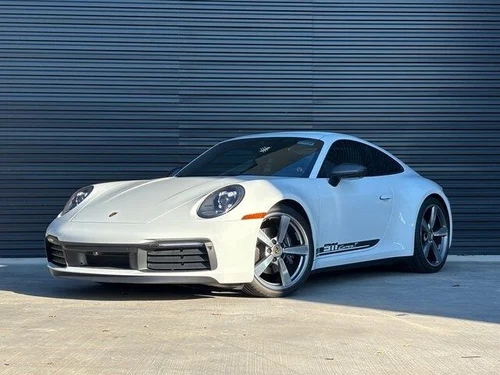 
           
        2024 Porsche 911 Carrera T