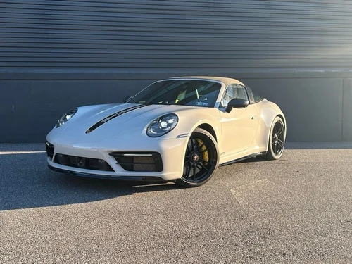 
           
        2022 Porsche 911 Targa 4 GTS