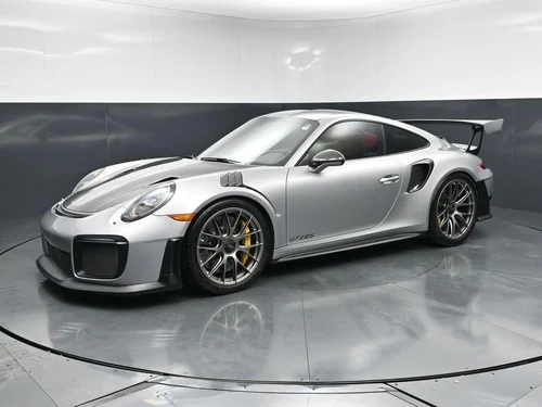 
           
        2018 Porsche 911 GT2 RS