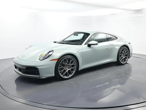 
           
        2025 Porsche 911 Carrera