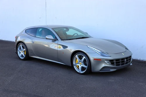 
           
        2012 Ferrari FF