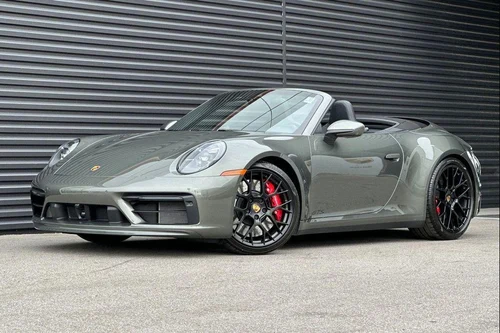 
           
        2022 Porsche 911 Carrera 4 GTS