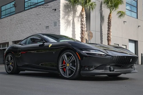 
           
        2022 Ferrari Roma Base