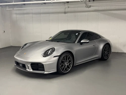 2025 Porsche 911 Carrera