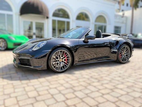
           
        2022 Porsche 911