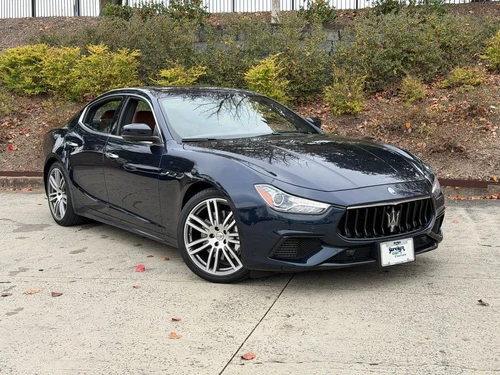 
           
        2022 Maserati Ghibli Modena Q4