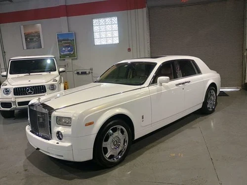 
           
        2006 Rolls-Royce Phantom
