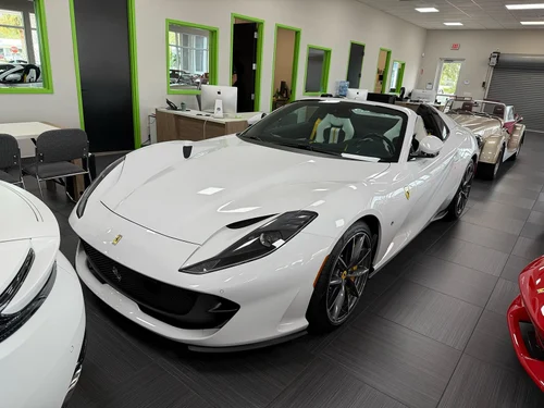 
           
        2021 Ferrari 812 GTS