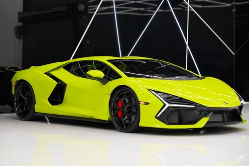 
           
        2024 Lamborghini Revuelto