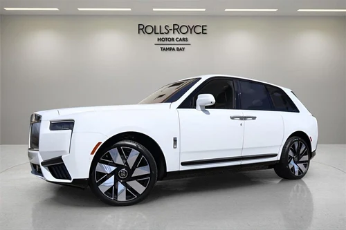 
           New 
        2025 Rolls-Royce Cullinan Sport Utility