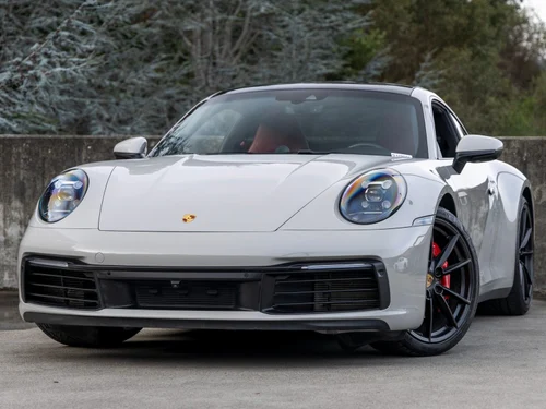 
           
        2020 Porsche 911 Carrera 4S