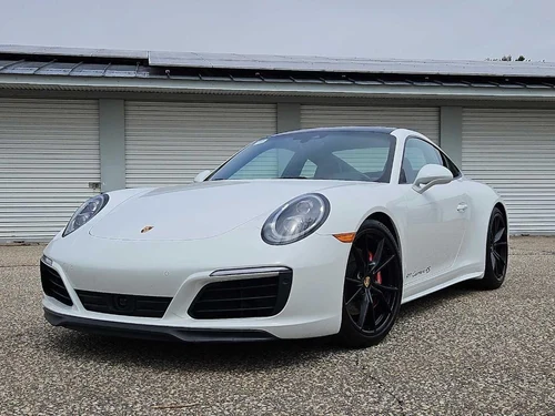 
           
        2018 Porsche 911 Carrera 4S
