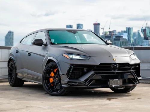 2023 Lamborghini Urus Performante