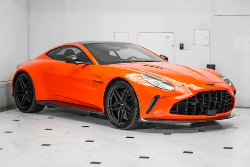 
           
        2025 Aston Martin Vantage