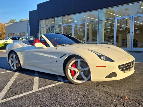 
           
        2017 Ferrari California T