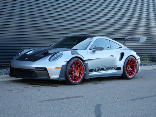 
           
        2025 Porsche 911 GT3 RS