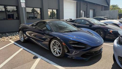 
           
        2020 McLaren 720S