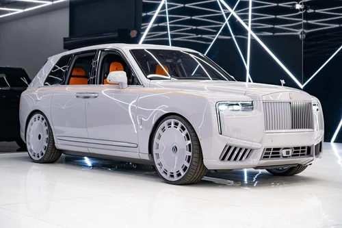 
           
        2026 Rolls-Royce Cullinan Base