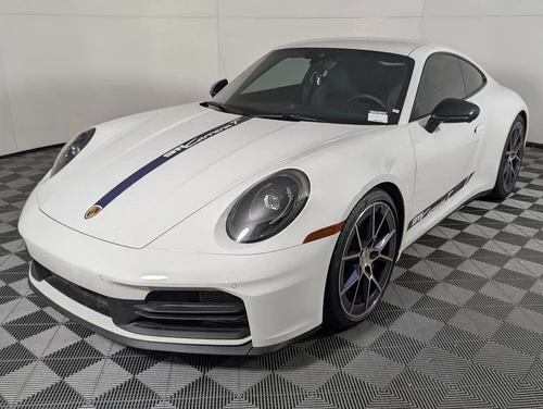 
           
        2025 Porsche 911 Carrera T