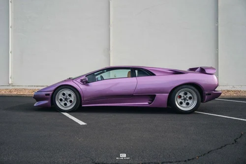 
           
        1991 Lamborghini Diablo