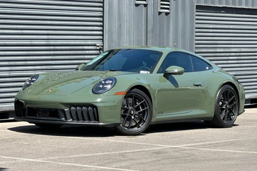 
           
        2026 Porsche 911 Carrera GTS