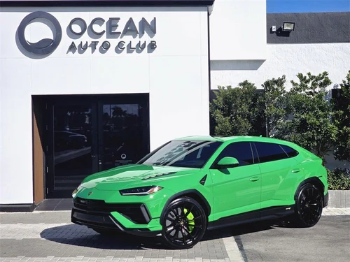
           
        2024 Lamborghini Urus