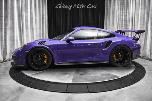 
           
        2016 Porsche 911 GT RS