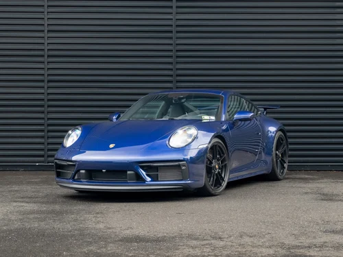 
           
        2024 Porsche 911 Carrera GTS