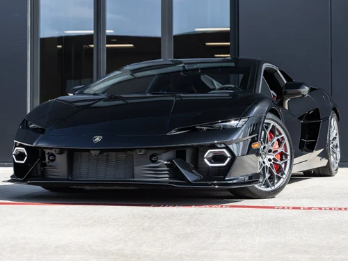 
           New 
        2026 Lamborghini Temerario Base